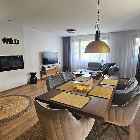 アパート Monteverde Tamplier バンスコ